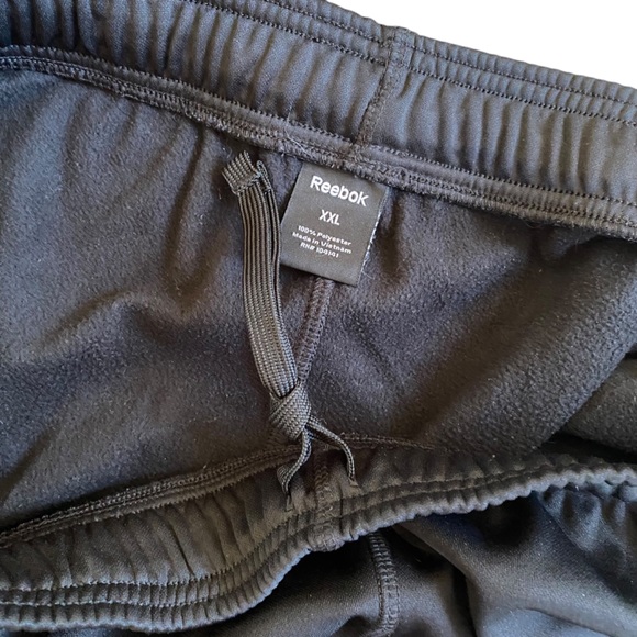 Men’s XXL Reebok Black Pants | Elastic Waist, Drawstring, & Side Pockets - Picture 3 of 4